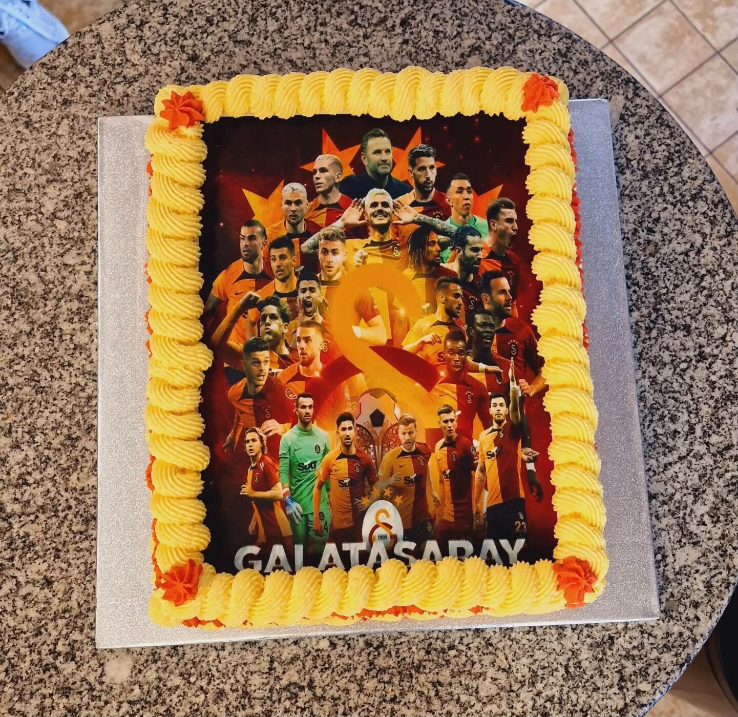 Essbare Fotos auf Torte